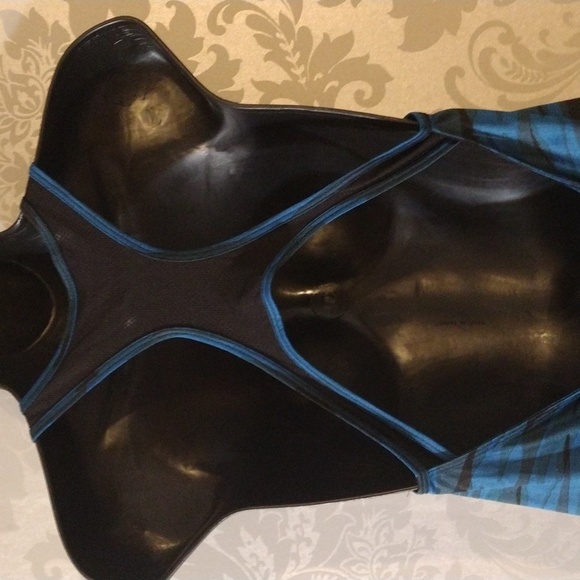 Old Navy Active Tank Top M - Picture 5 of 7